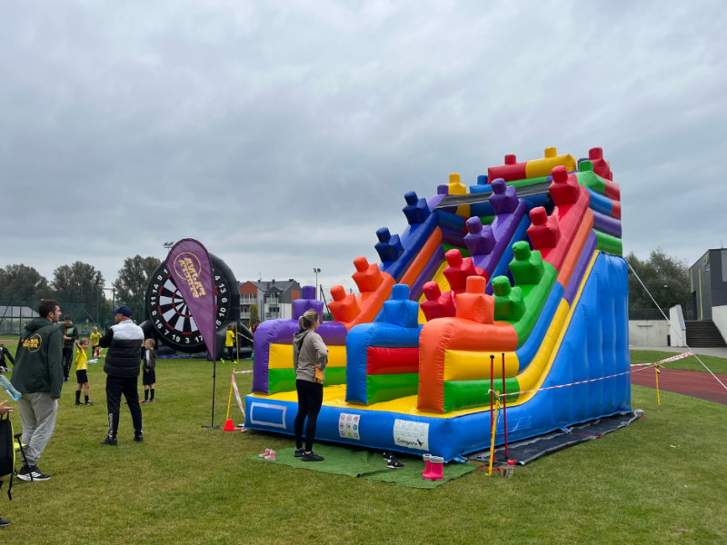 Dmuchana zjeżdżalnia – pojedyncza